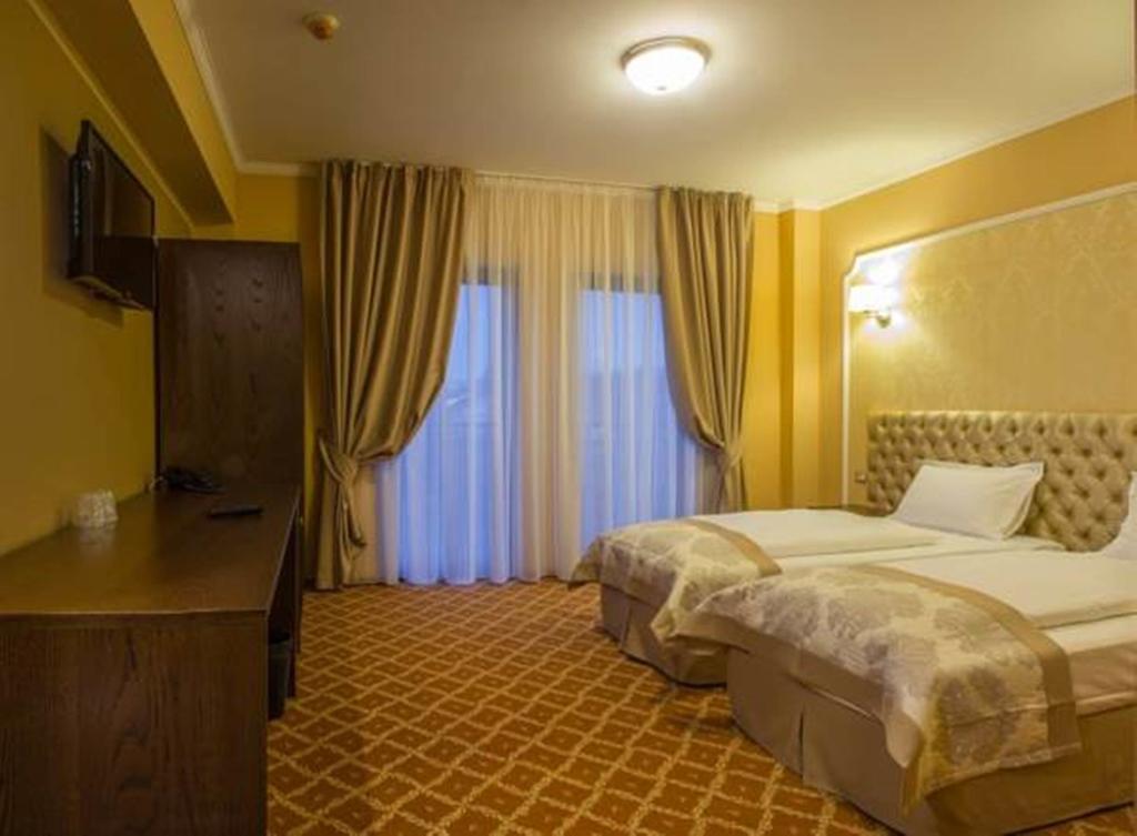 Hotel Bulevard Hunedoara Eksteriør billede